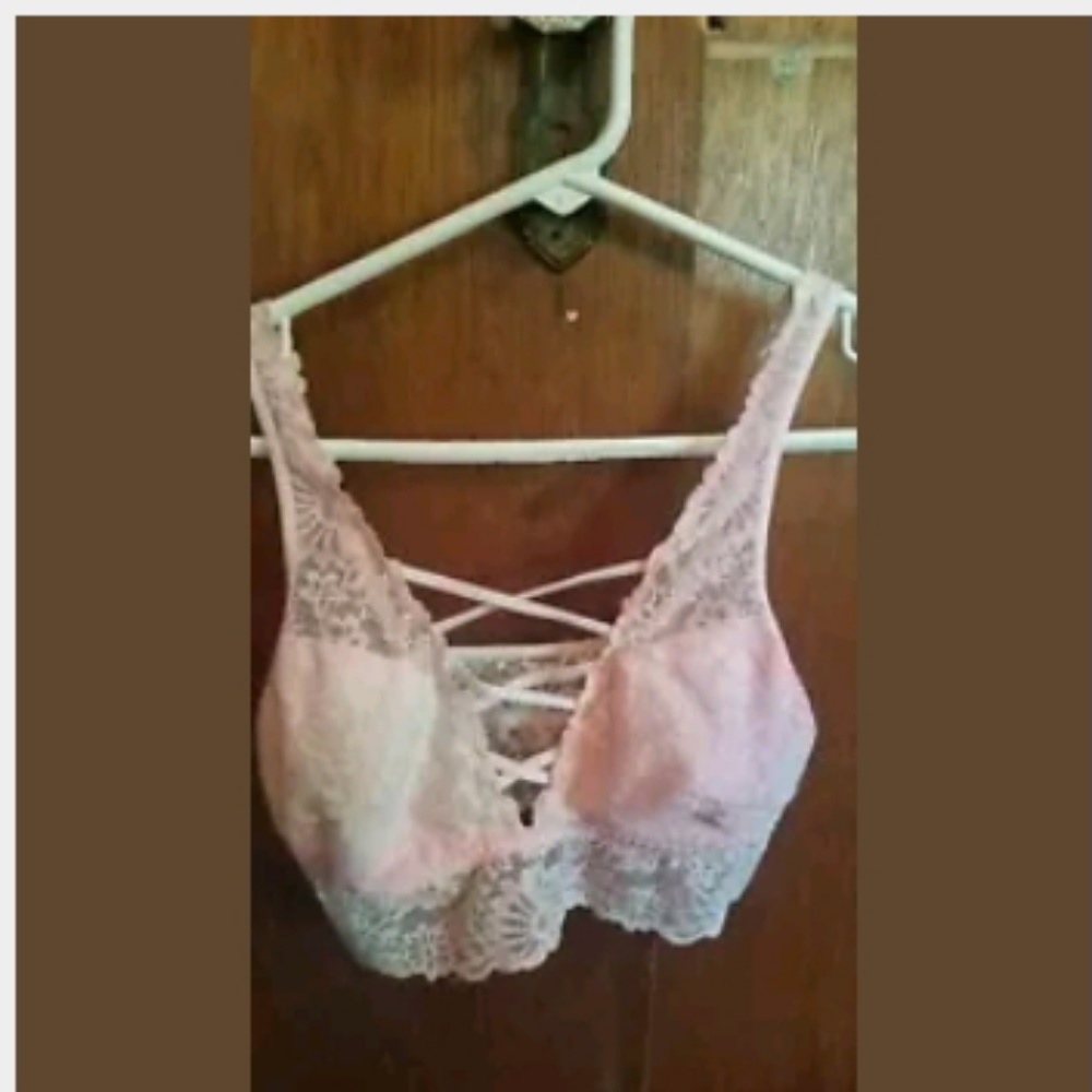 Victoria's Secret Bra, Small